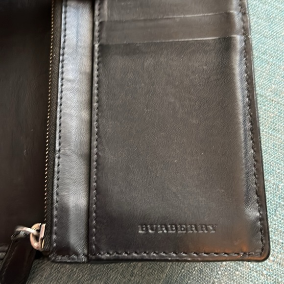 Burberry House Check Long Wallet Bifold EUC - Picture 7 of 11